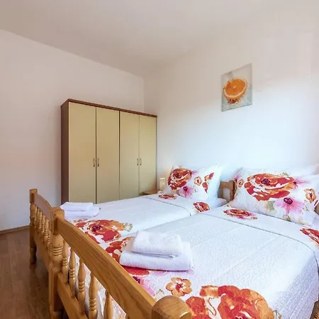 Enjoy In At Peaceful 2br Zara