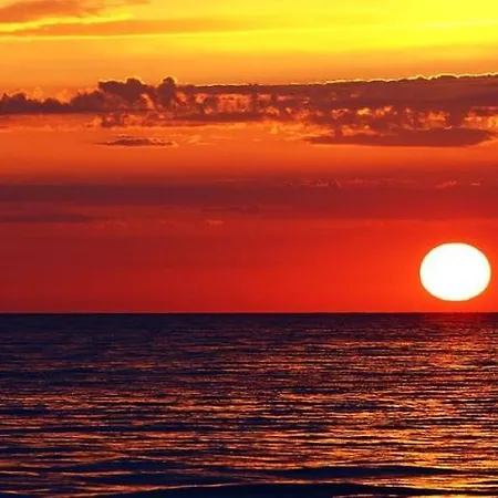 Enjoy In At Peaceful 2br Apartamento Zadar