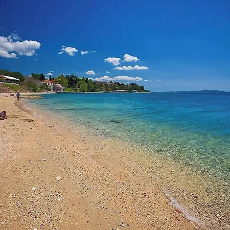 Enjoy In At Peaceful 2br Appartamento Zara